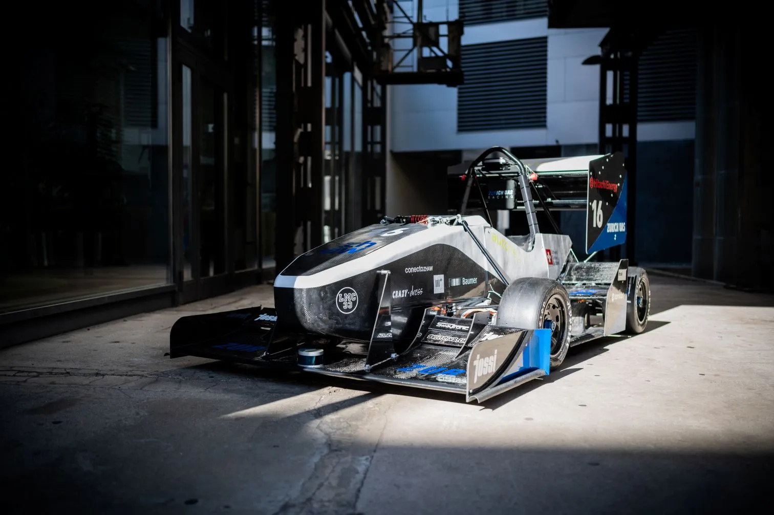 Autonomous Vehicle Engineering State Of Art, The ZUR04