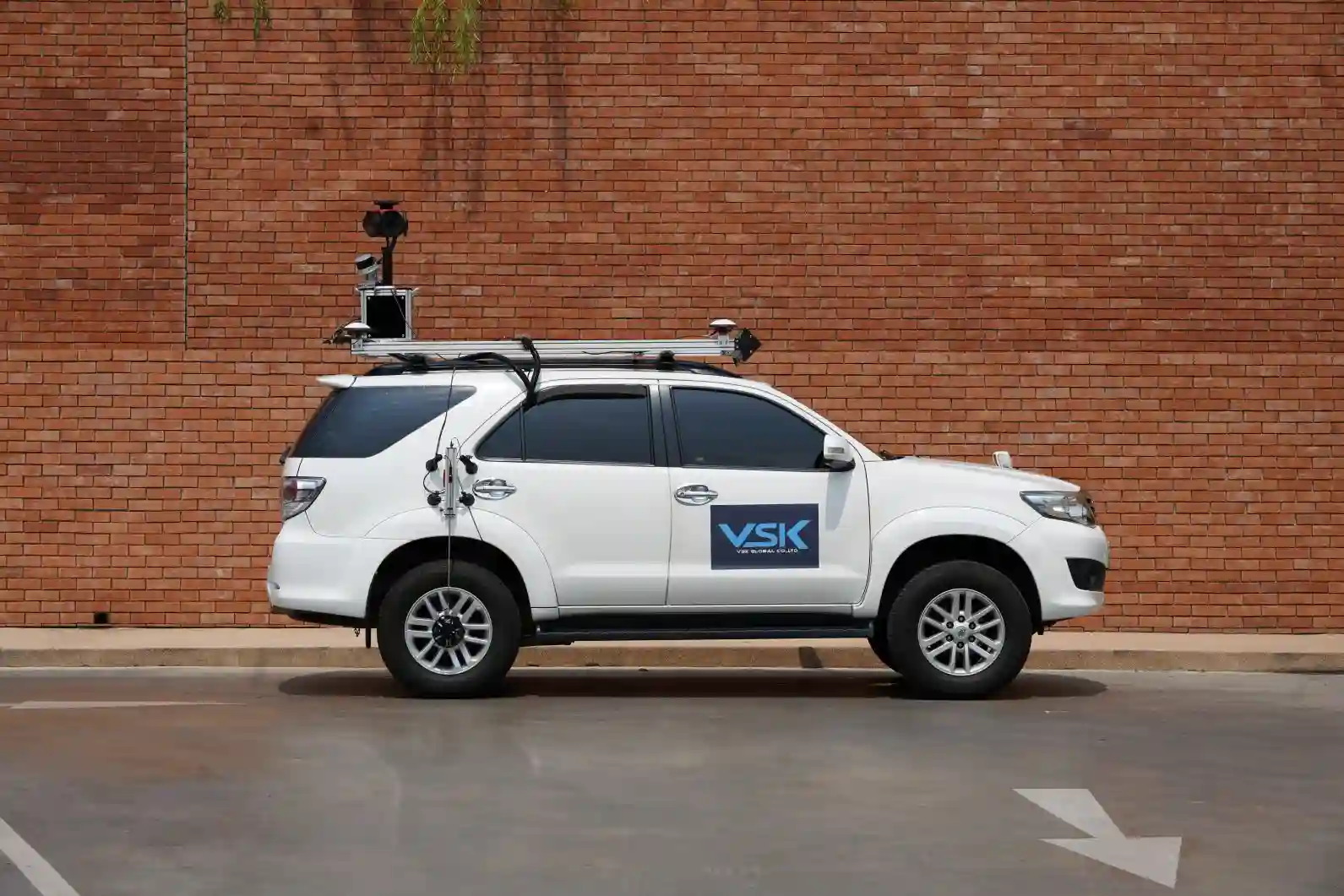 VSK Global's Car For Mobile Mapping Using SBG Systems' INS Solutions