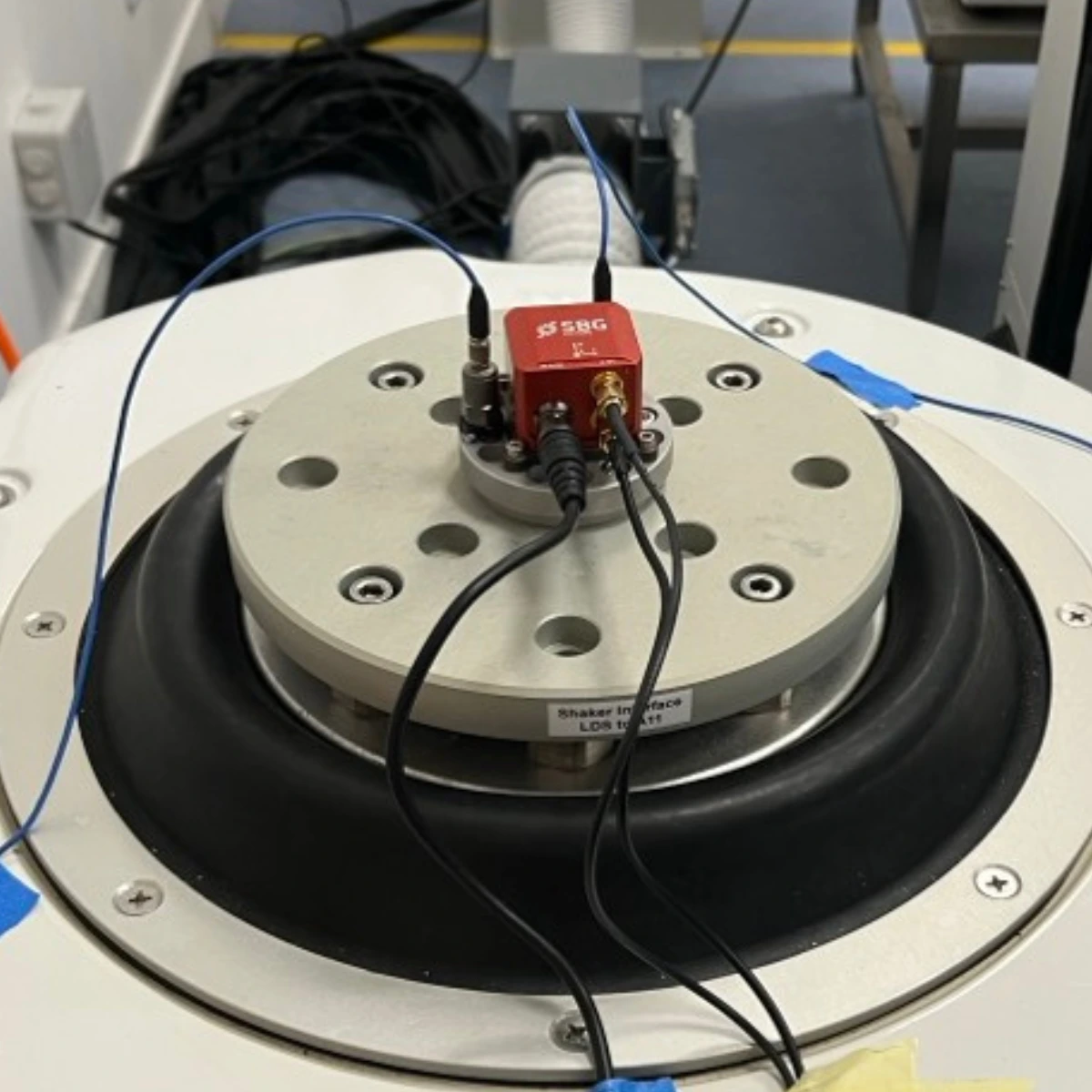 vibrations test setup